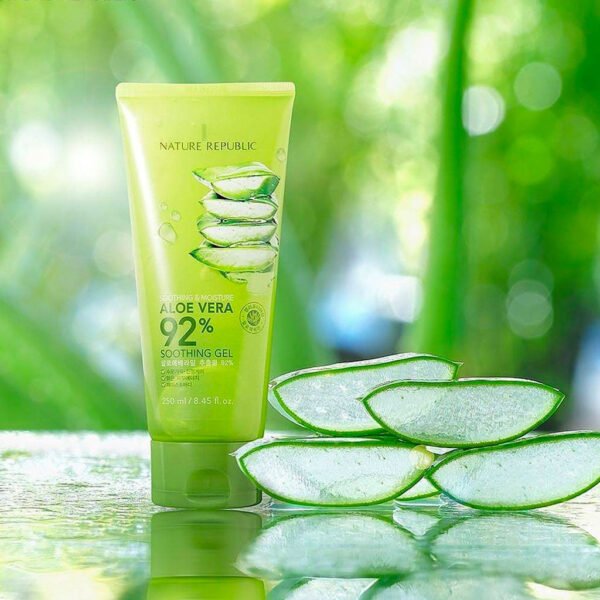 Aloe Vera 92% Soothing Gel