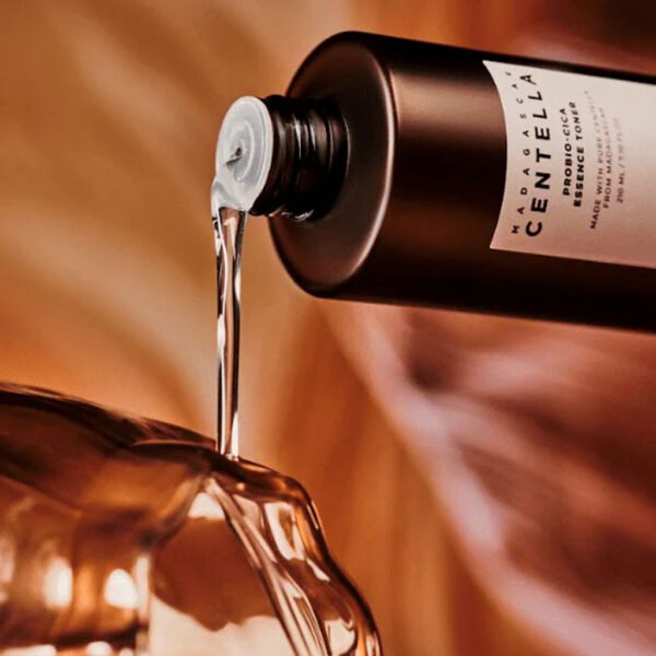 Madagascar Centella Probio-Cica Essence Toner (210ml)